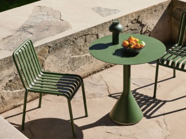 Palissade Chair_Palissade Cone Table_PC Portable olive